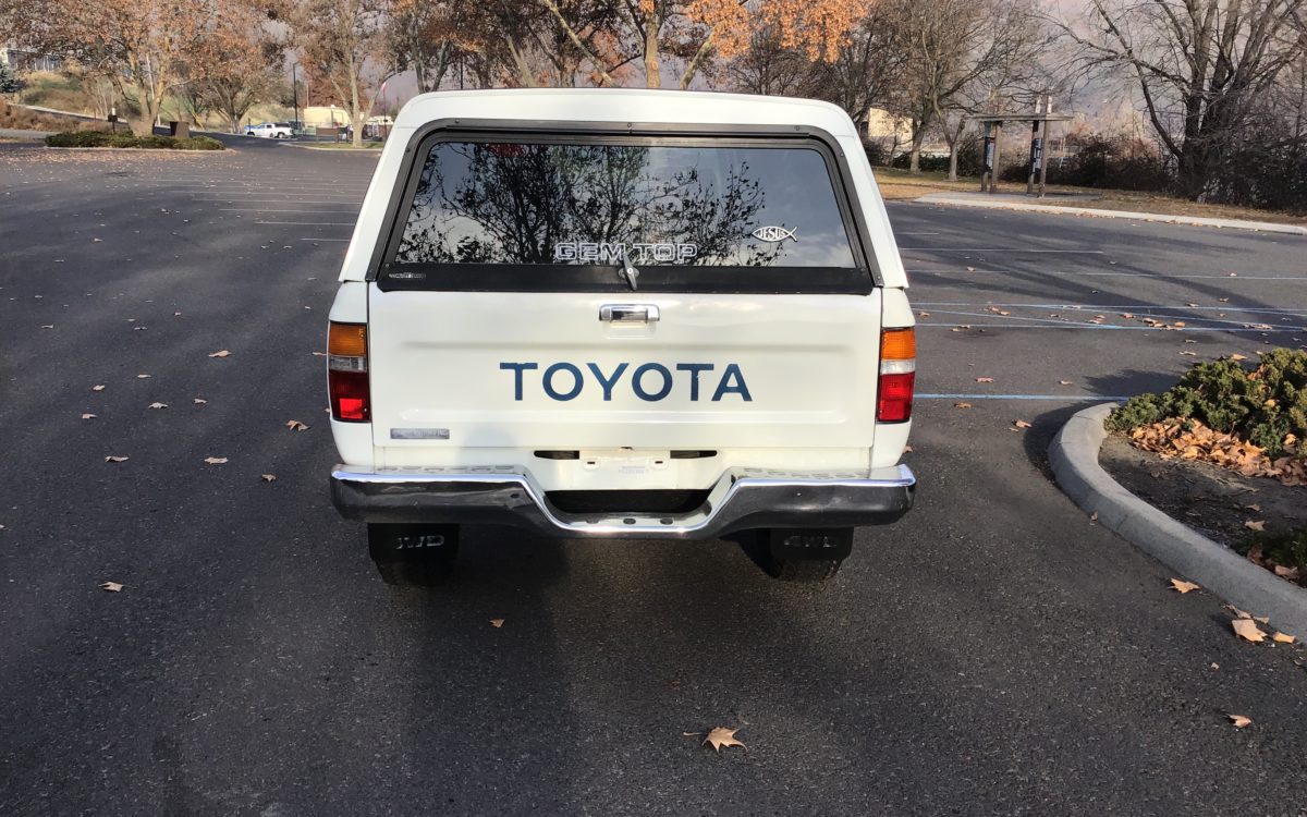 1990 TOYOTA PICKUP 4×4 Funke�s Auto Sales